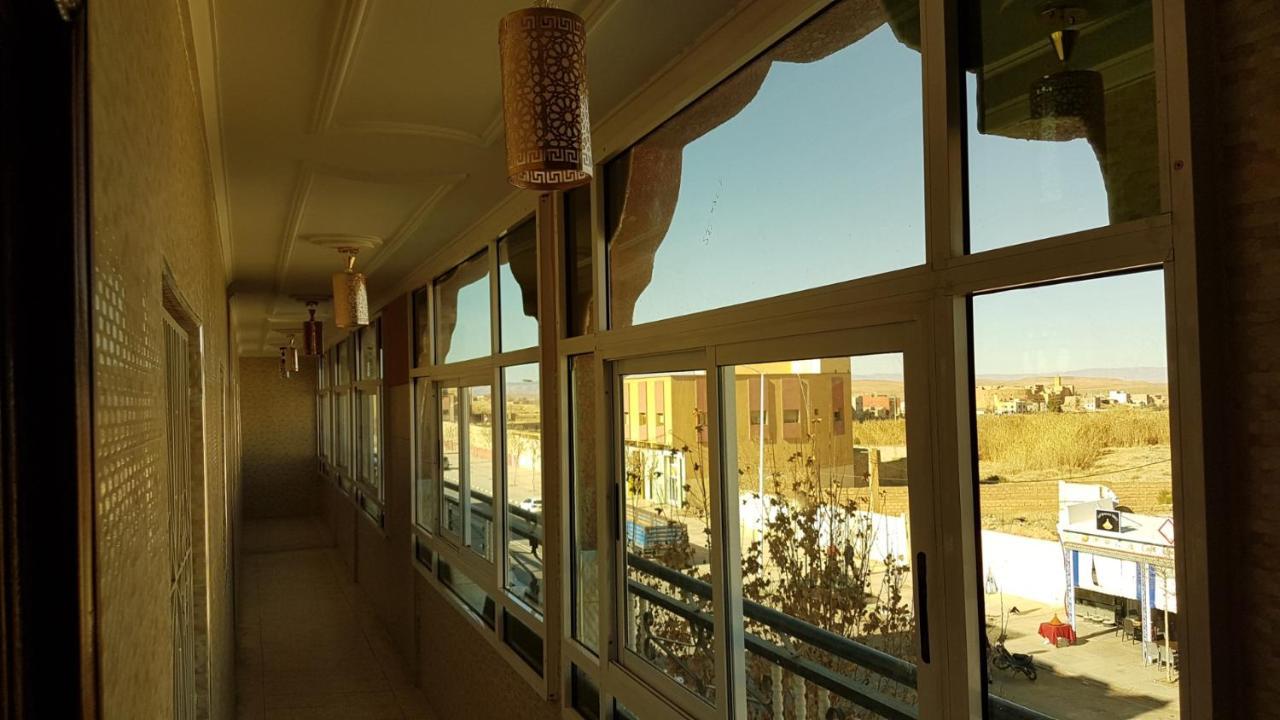 Hotel Nice 06 米德勒特 外观 照片